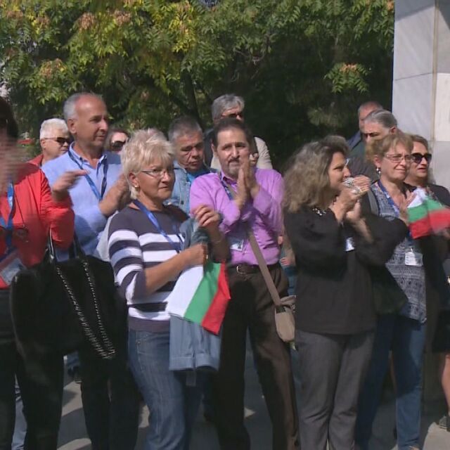 Мирна демонстрация в подкрепа на директора на БНР