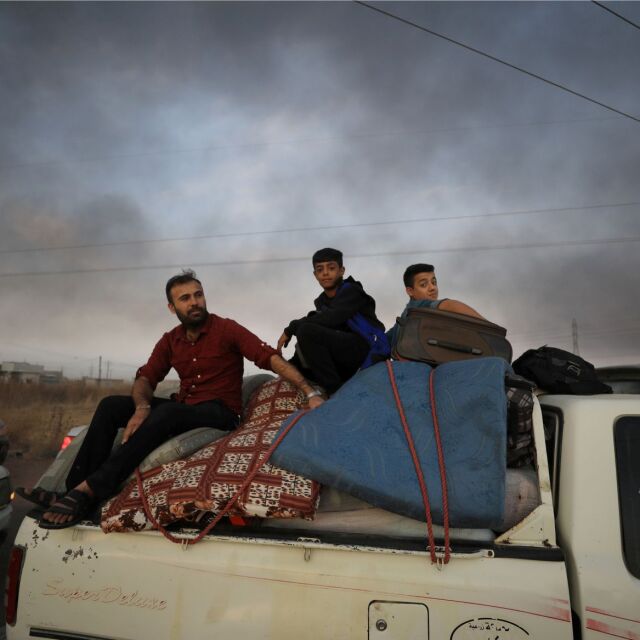 Над 200 хил. души са напуснали домовете си заради турската офанзива в Сирия