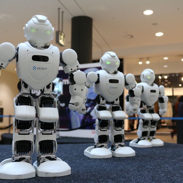 "Роботите идват": Изложение в София ни показва бъдещето (ВИДЕО И СНИМКИ)