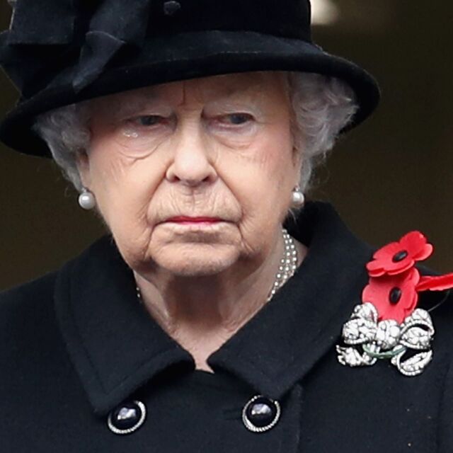 Елизабет II с едва четвърто извънредно обръщение към нацията за 68 години на трона