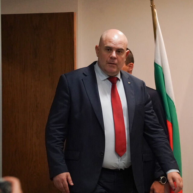 Показанията на Иван Гешев: АКФ публикува разпита на бившия главен прокурор за Петьо Еврото