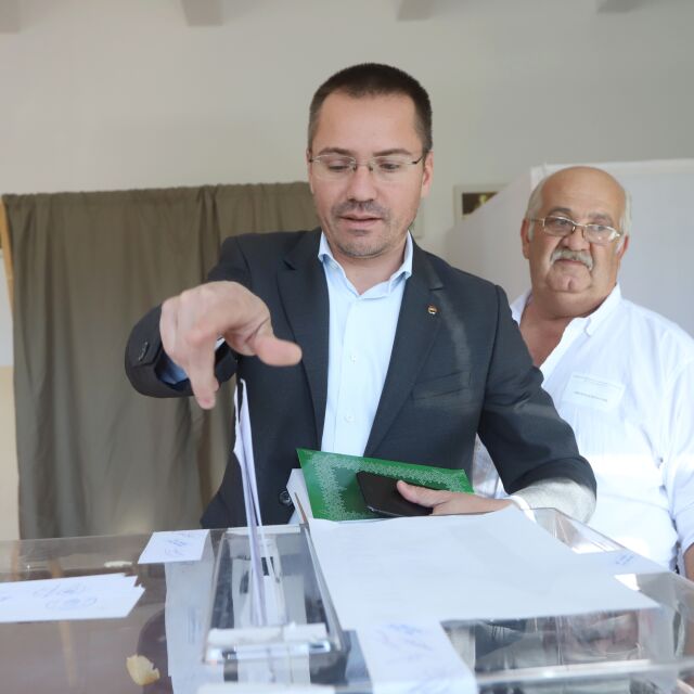Джамбазки: Гласувах за чист град без незаконно строителство 