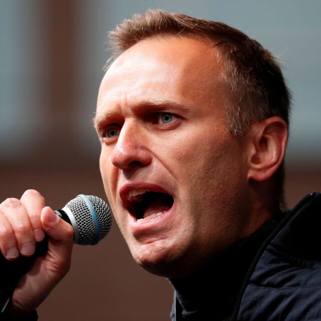 Кой отрови Алексей Навални: Следите водят към подразделение на КГБ