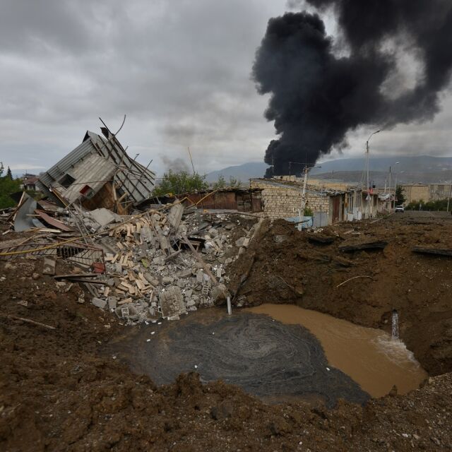 Нови удари и експлозии в столицата на Нагорни Карабах – Степанакерт