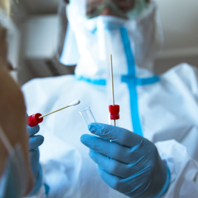 Притеснение сред лекари и пациенти: Как ще се издава направление за PCR тест