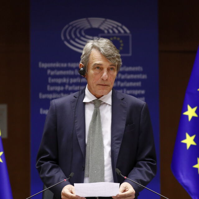 Давид Сасоли: ЕС трябва да предостави убежище на изложените на риск афганистанци