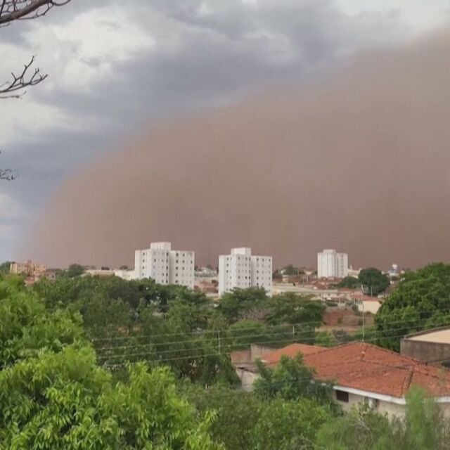 Пясъчна буря връхлетя Бразилия (ВИДЕО)