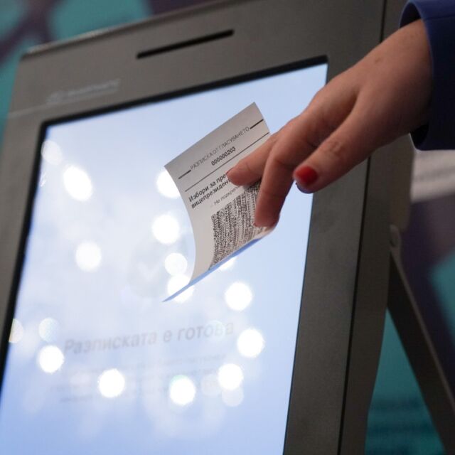 Михаил Константинов: Гаранционният срок на машините за гласуване изтича