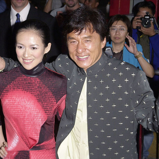 Джеки Чан - силният ритник на киното живее в брак без любов и има извънбрачна дъщеря