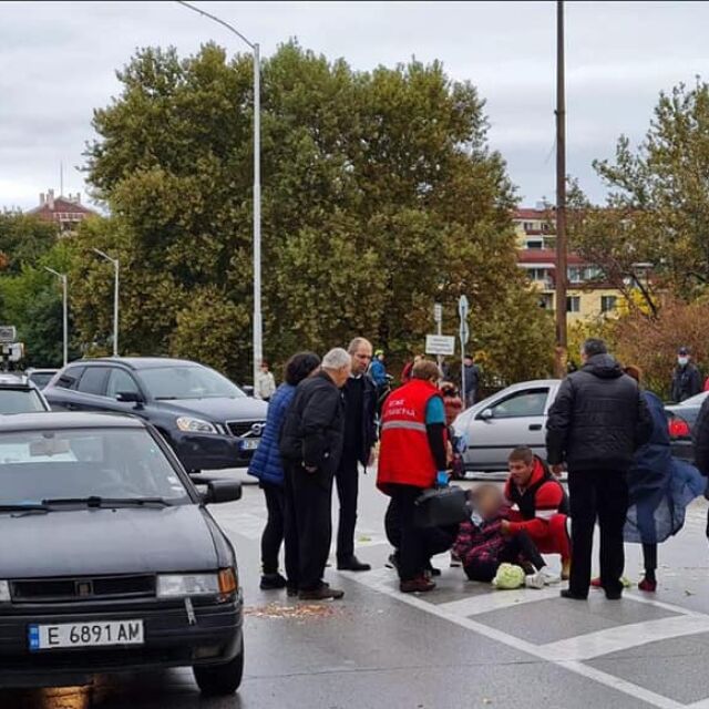 Кола удари 11-годишно дете на пешеходна пътека в Благоевград