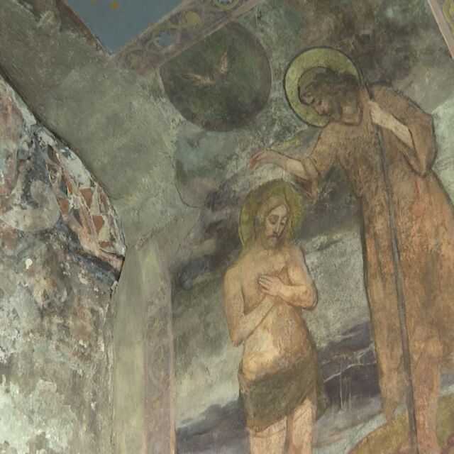 Реставратори откриха стенописи на Св. Пимен Зографски
