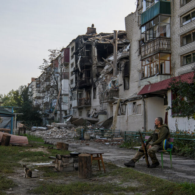 Руски обстрел по жилищна сграда в Николаев