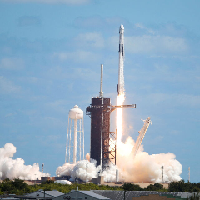 Нов рекорд: SpaceX с 96 успешни изстрелвания през 2023 г.