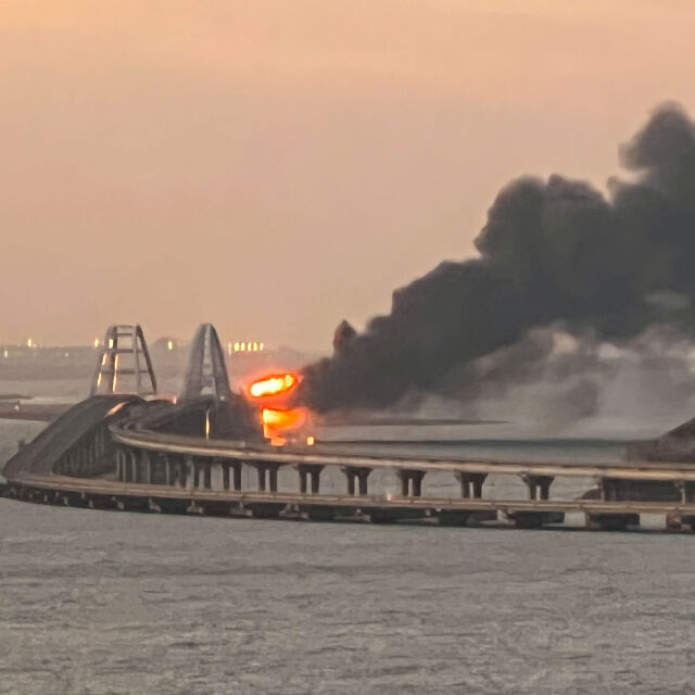ФСС: Експлозивът от Кримския мост е изпратен от Одеса в Русе