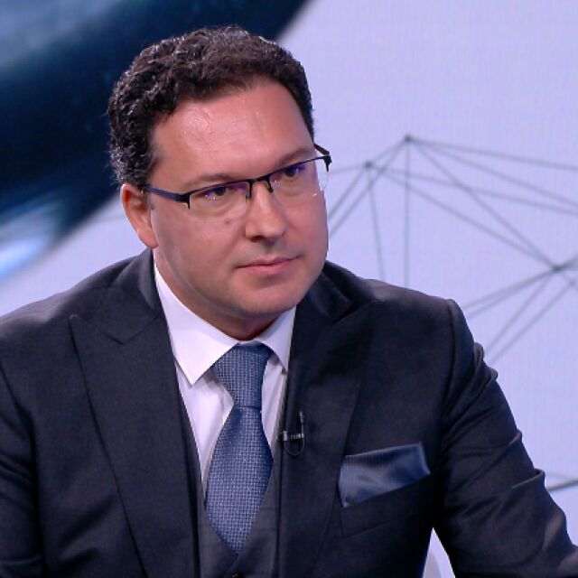 Даниел Митов: Не предлагаме коалиция, а да започне разговор между партиите