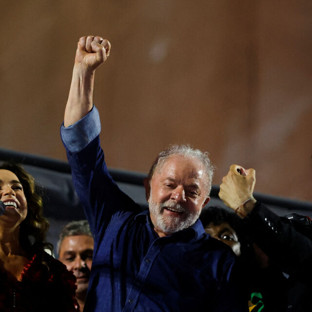 Лула да Силва се завръща на президентския пост в Бразилия