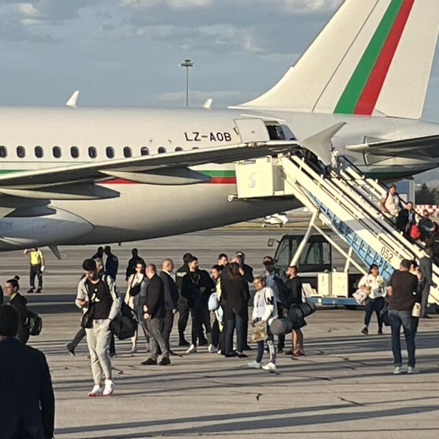 Евакуираните от Израел българи пристигнаха в София