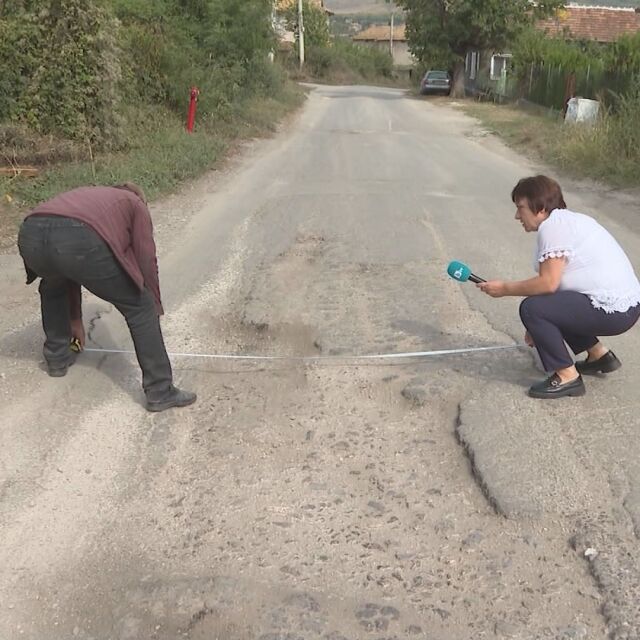 „Случва се това, че нищо не се случва”: Проверка на bTV за ремонтите по пътища в Северозапада