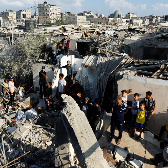 Между 350 000 и 400 000 души остават в северните части на Ивицата Газа