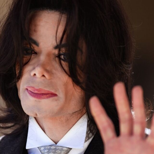 Майкъл Джексън оглави класацията на "Форбс" на най-високоплатените покойни знаменитости