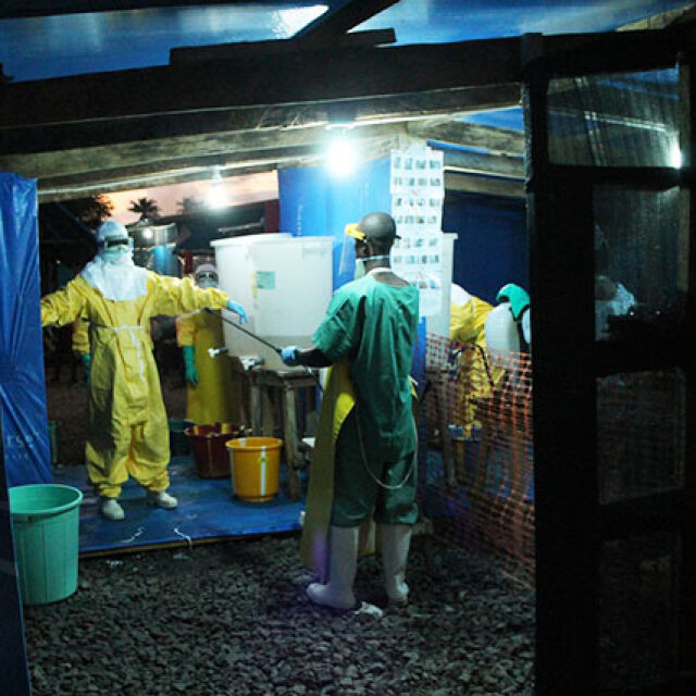 Българин в сърцето на епидемията от ебола: Нямаше време да ни бъде страх
