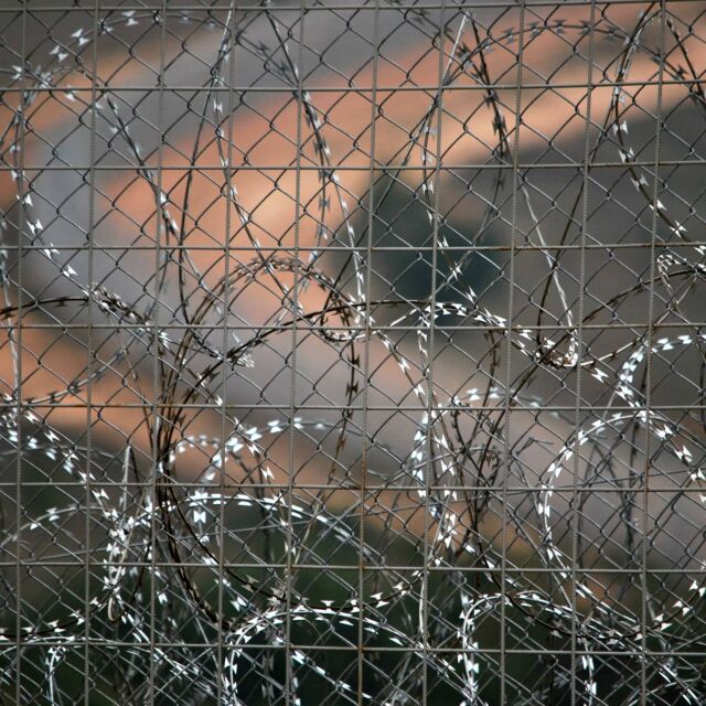 Белград, официално: Няма да слагаме ограда по границата с България