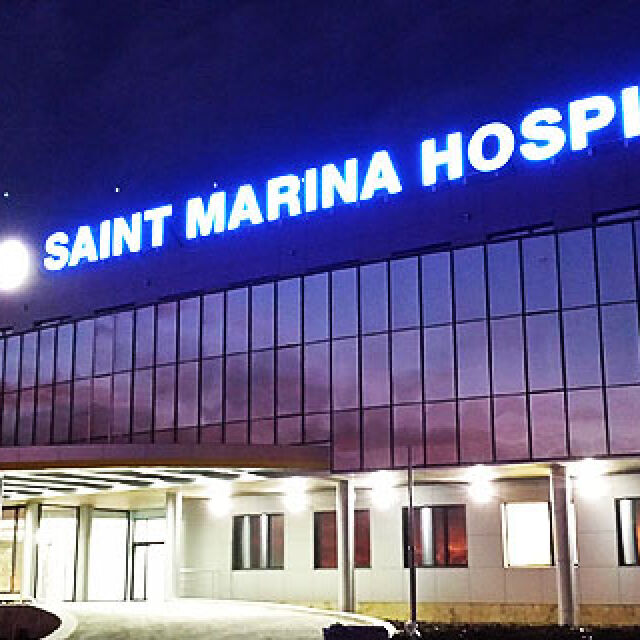 Медицински екип от болницата в Плевен извърши успешна съдова операция на рядко заболяване