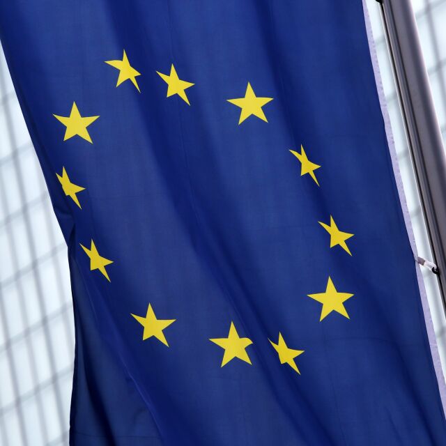 ЕС отзова посланика си в Русия заради Скрипал