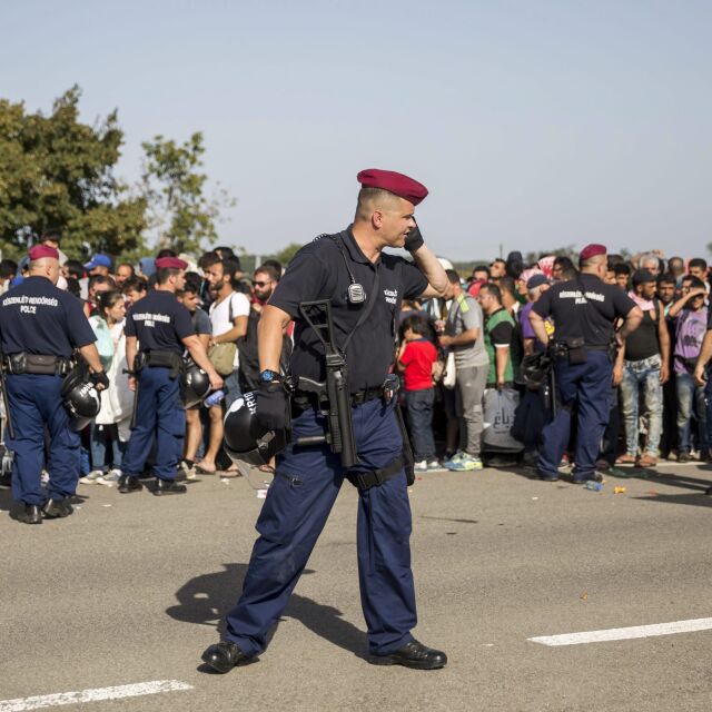 Унгария хвърля армията срещу мигрантите