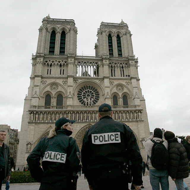 Осуетеният атентат в Париж е трябвало да бъде на 1 декември