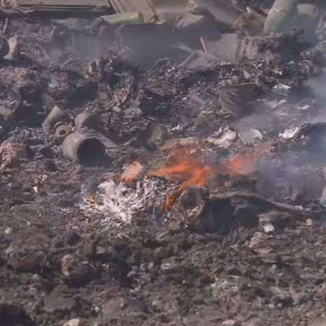 Пожар на сметището до Пирдоп стресна местните жители