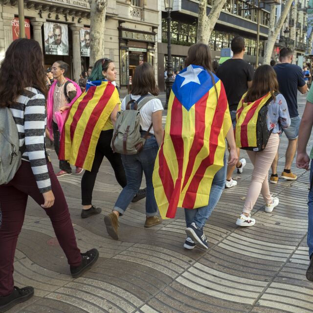 Два дни преди референдума в Каталуния напрежението нараства