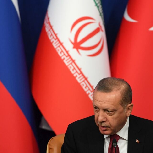 Ердоган и Зеленски обсъдиха евентуална среща с Владимир Путин