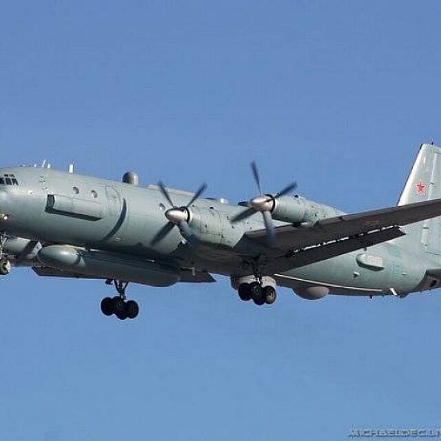 Руски военен самолет е свален над Сирия