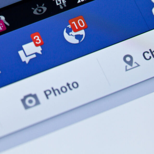 „Фейсбук” вече не ни казва, че е безплатен