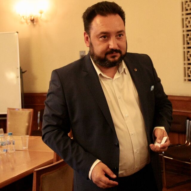 СЕМ решава съдбата на директора на БНР Светослав Костов