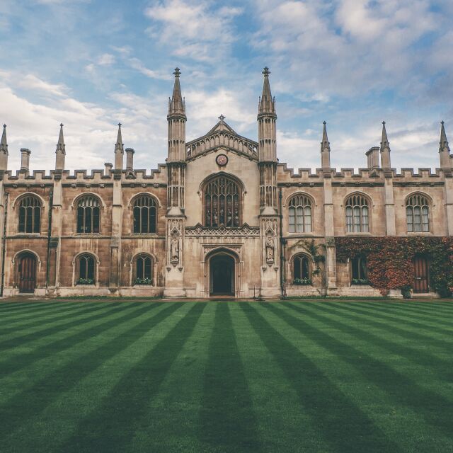 За пети пореден път: Оксфорд е най-добрият университет в света