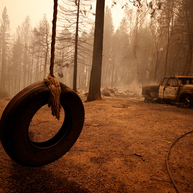 Огнен ад в САЩ: Продължават опустошителните пожари с много жертви