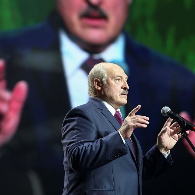 „С Путин не спахме цял ден след атентата. Терористите бягаха към Беларус“: Лукашенко – в противоречие