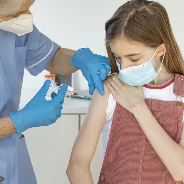 Около 900 000 деца от 5 до 11 г. вече са ваксинирани срещу COVID-19 в САЩ