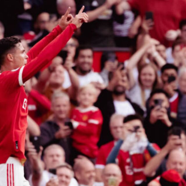 Роналдо блестящ при завръщането си за "Манчестър Юнайтед"