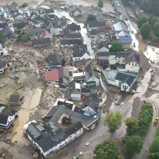 Как се възстановяват пострадалите райони в Германия след наводненията през лятото?