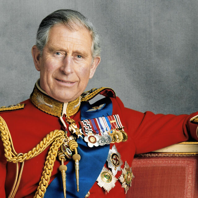 Британската кралска поща показа новата марка с лика на крал Чарлз III