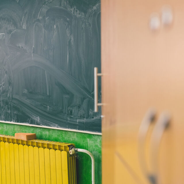 Директори търсят пари, за да гарантират отоплението на класните стаи