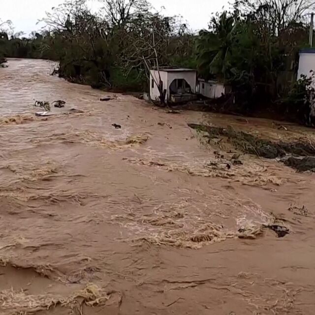 Ураганът „Фиона“ взе пет жертви 