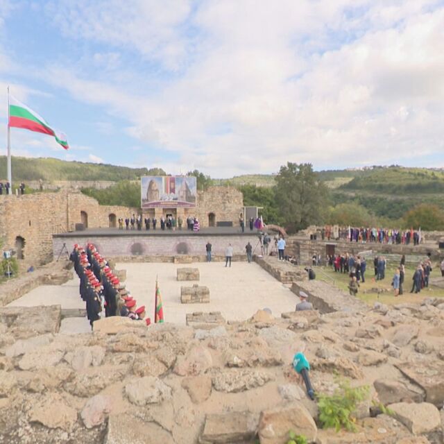 114 г. независима България: Издигане на националното знаме с военен ритуал и празнично шествие