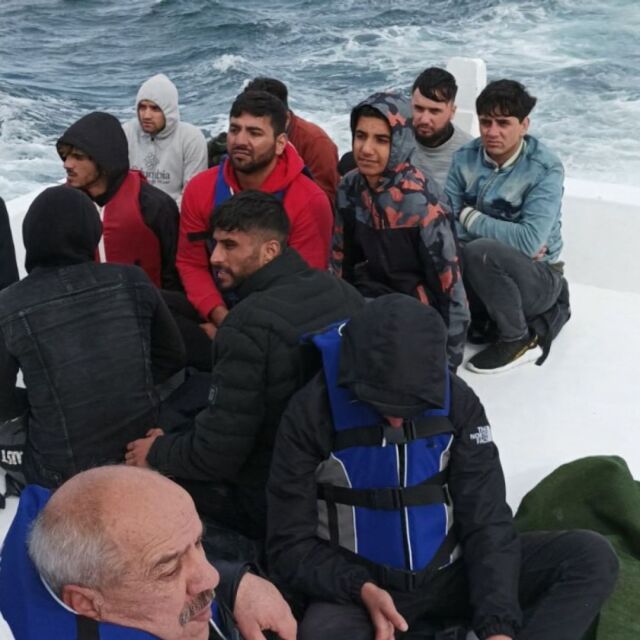Разказ от първо лице пред bTV за спасяването на мигранти в бурно море