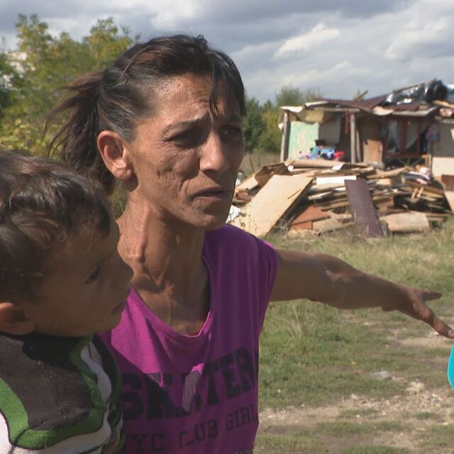 Домът на майка с 8 деца остана без покрив след бурята в София