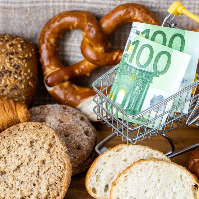 По-висок доход, по-малко консумация на хляб - печелим или харчим повече?
