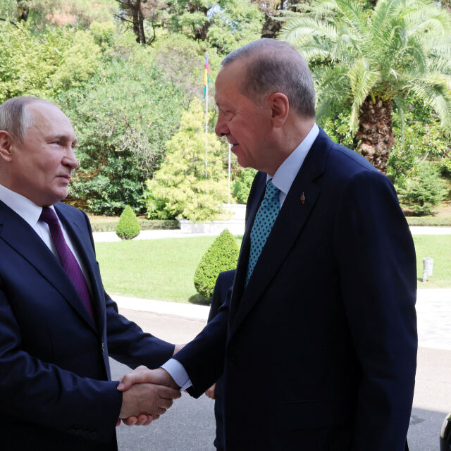 Владимир Путин посрещна Реджеп Ердоган в Сочи